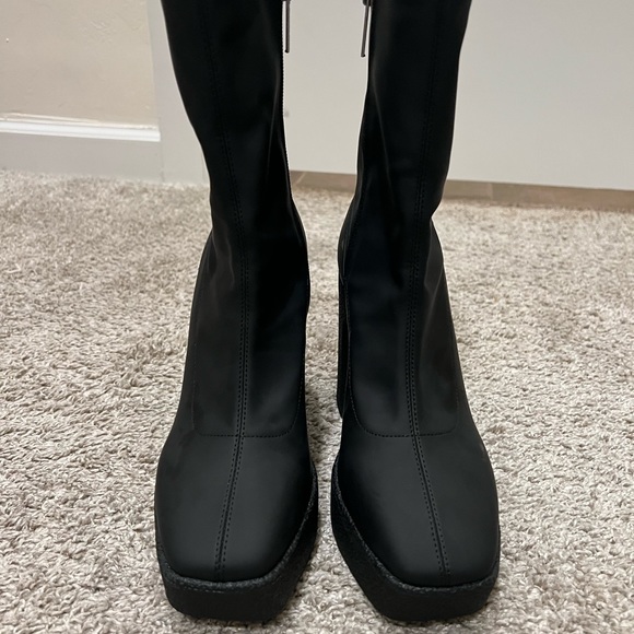 Gianni Bini boots - Picture 2 of 5